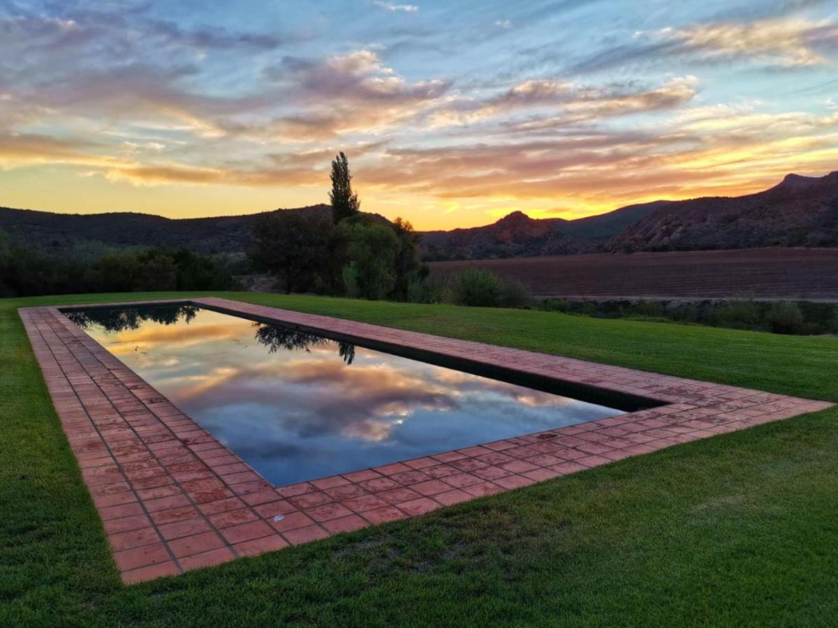 Apartament Red Mountain Ridge Karoo Oasis And Guest Farm Buffelskloof Zewnętrze zdjęcie