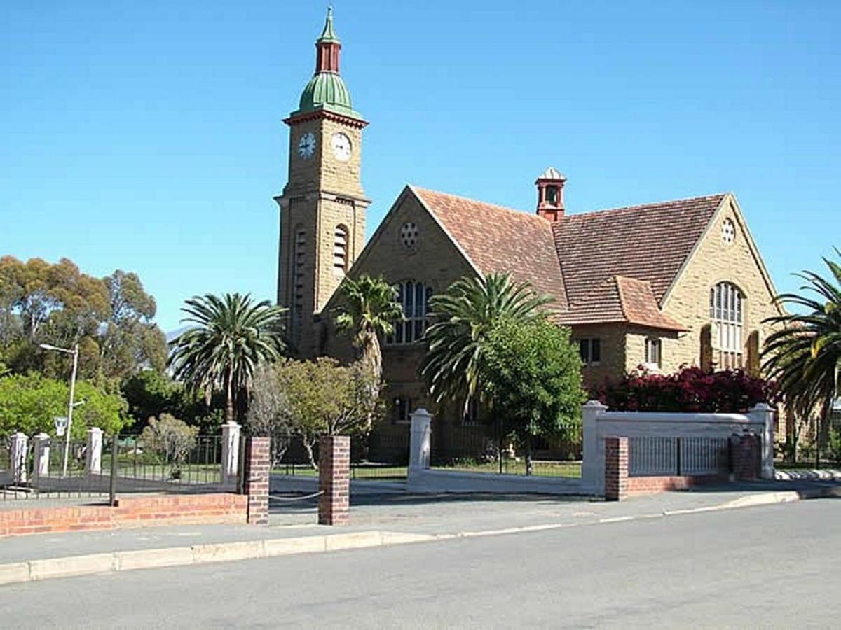 Apartament Red Mountain Ridge Karoo Oasis And Guest Farm Buffelskloof Zewnętrze zdjęcie