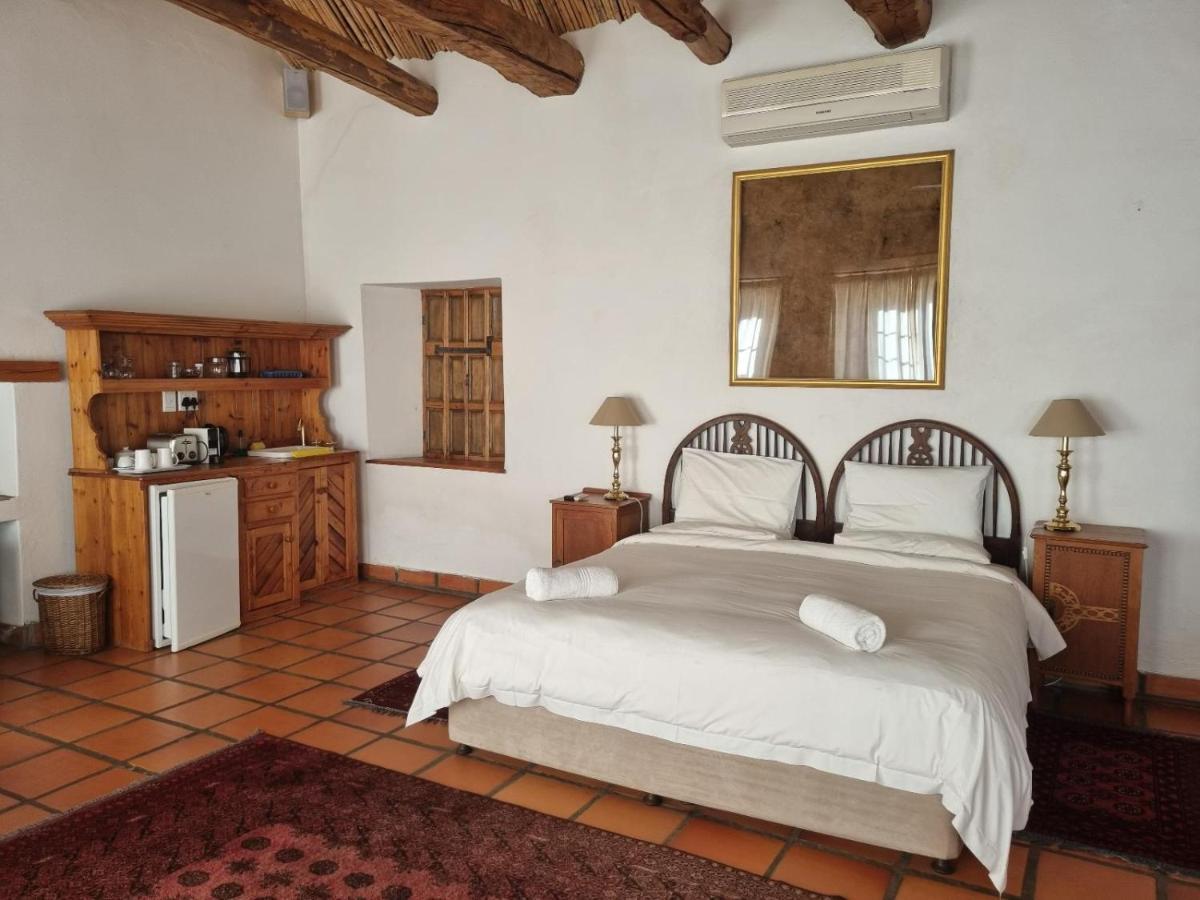 Apartament Red Mountain Ridge Karoo Oasis And Guest Farm Buffelskloof Zewnętrze zdjęcie