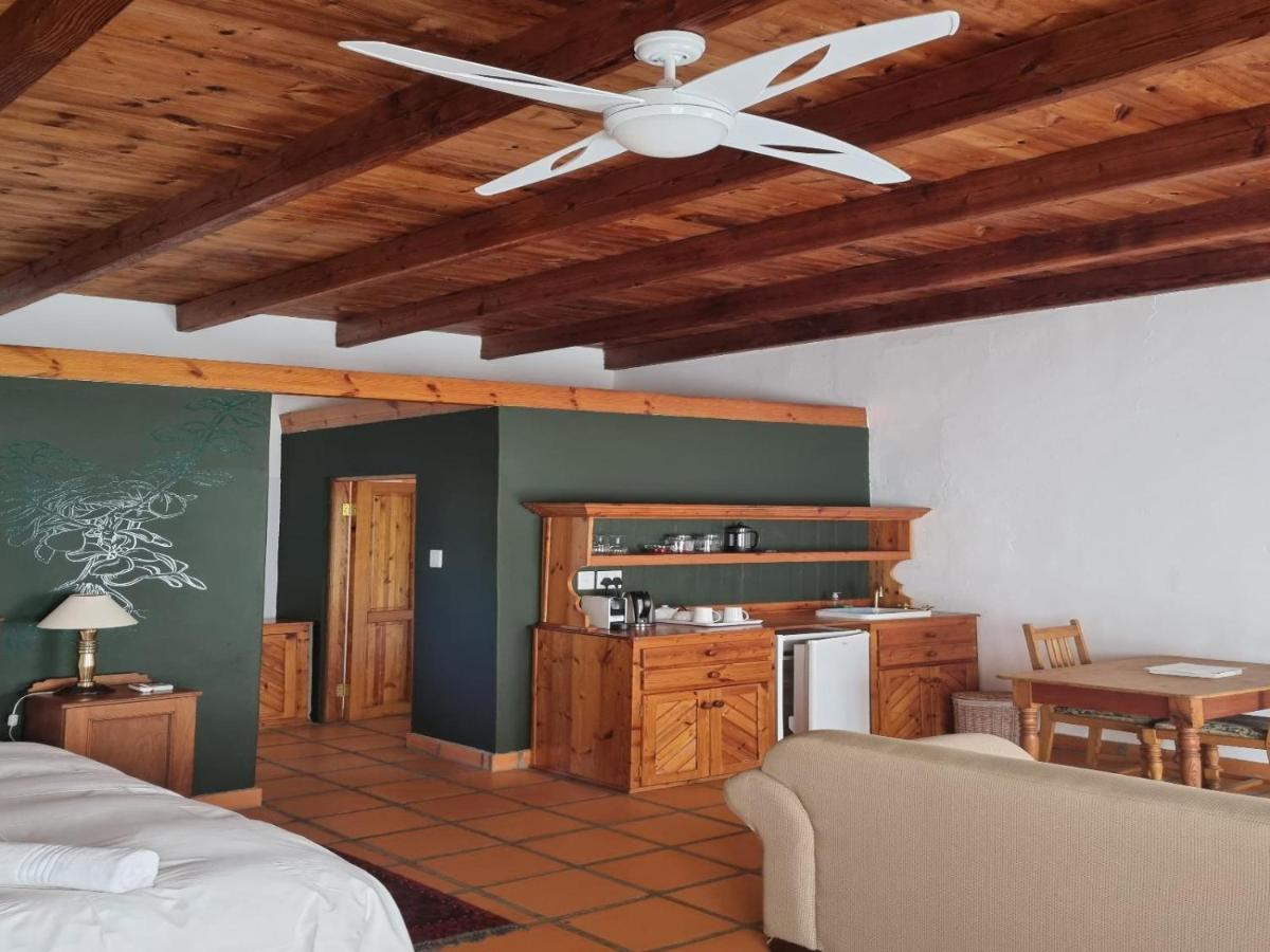 Apartament Red Mountain Ridge Karoo Oasis And Guest Farm Buffelskloof Zewnętrze zdjęcie